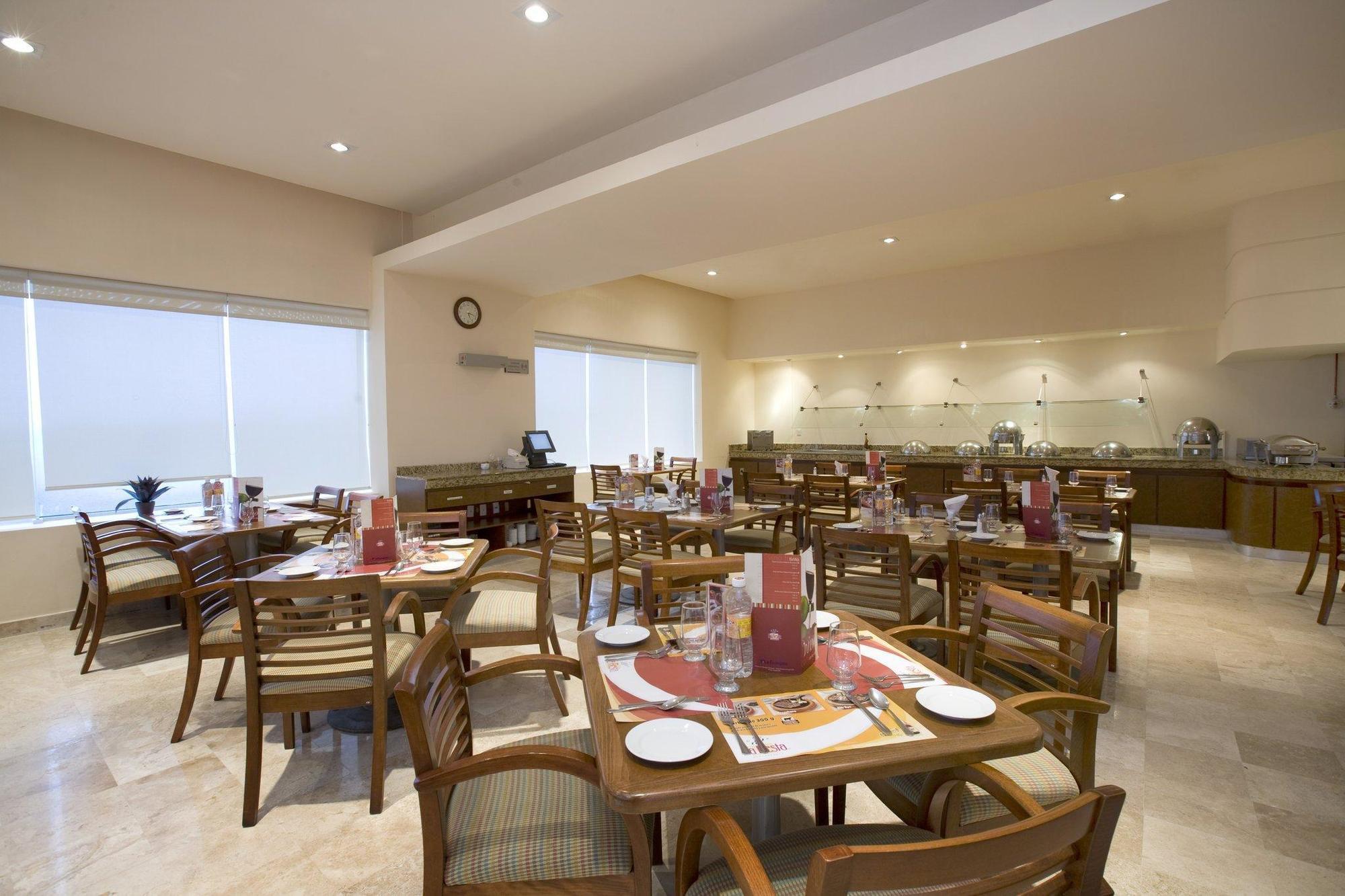 Fiesta Inn Coatzacoalcos Exterior foto
